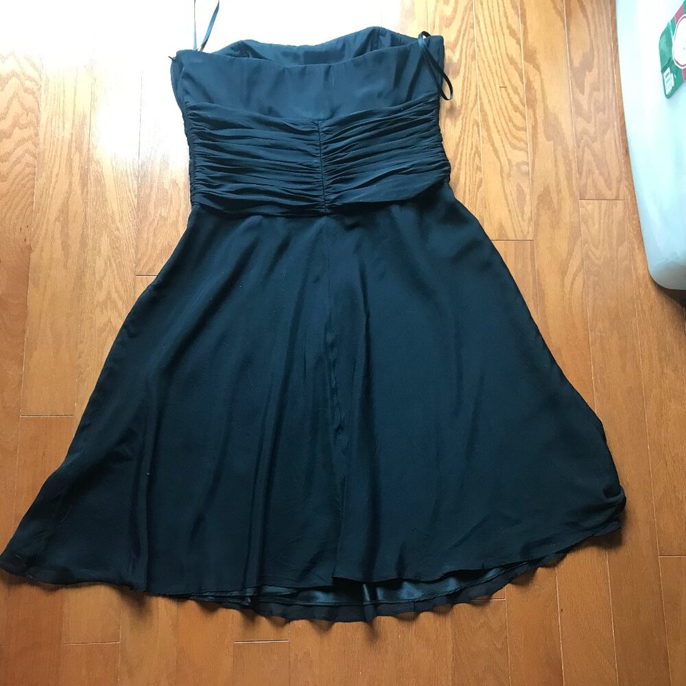WHITE HOUSE BLACK MARKET: BLACK  SILK STRAPLESS DRESS SIZE 12 - Picture 4 of 4